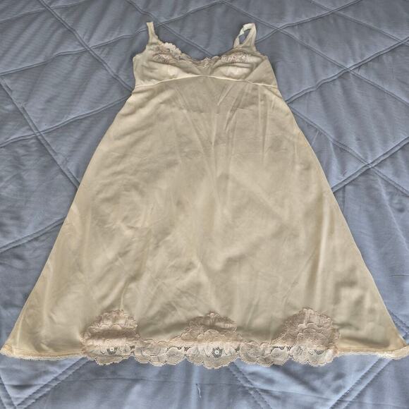 Vintage Y2K Ivory Lace Babydoll Slip Nightgown Size 36 Romantic Lingerie USA - Picture 5 of 8